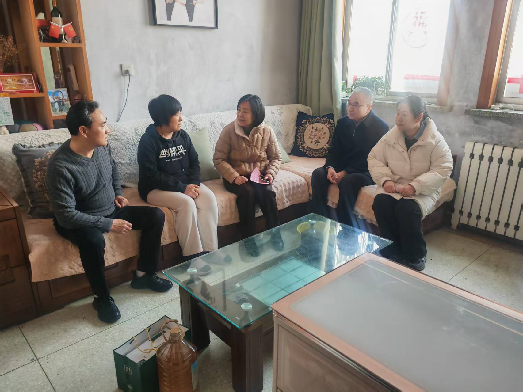 市总工会走访慰问集团困难员工